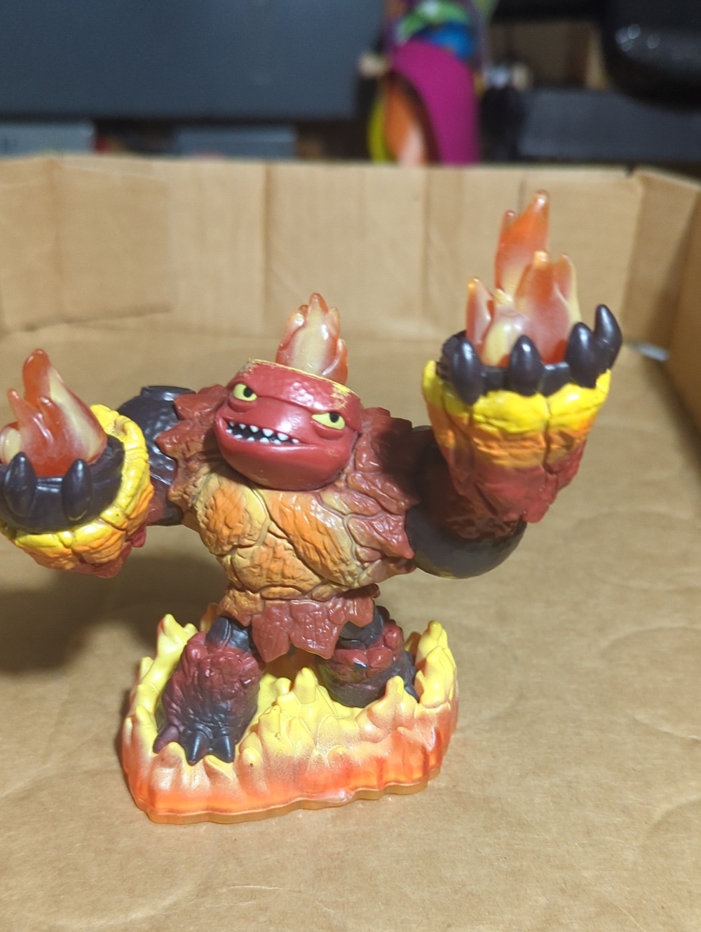 Skylanders Giants Hot Head Video Game Action Figure